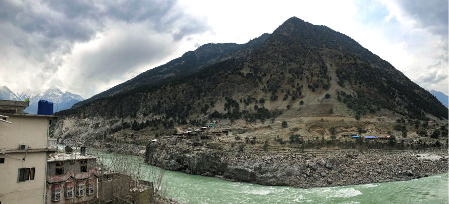 road to Hunza