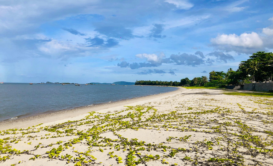 Pharadonphap Beach, Chumphon