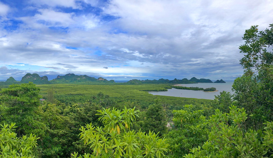 Thung Maha Bay Viewpoint