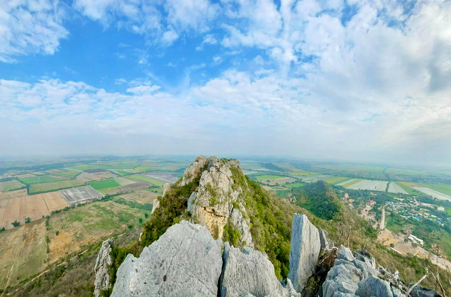 Khao Nor, Nakhon Sawan