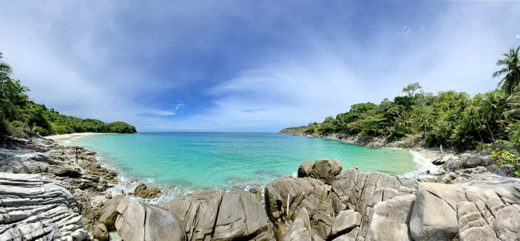 Phuket hidden beaches - Freedom beach